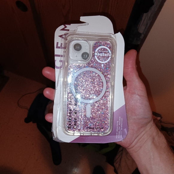 iPhone case - Picture 4 of 6